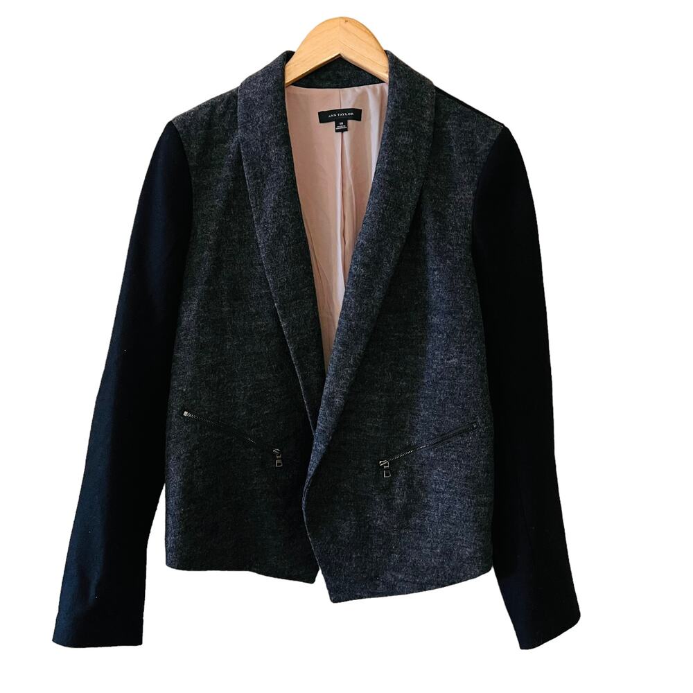 Ann Taylor Wool Blend Tuxedo Style Open Front Colorblock Blazer Sz 10 Gray Black - Picture 2 of 10